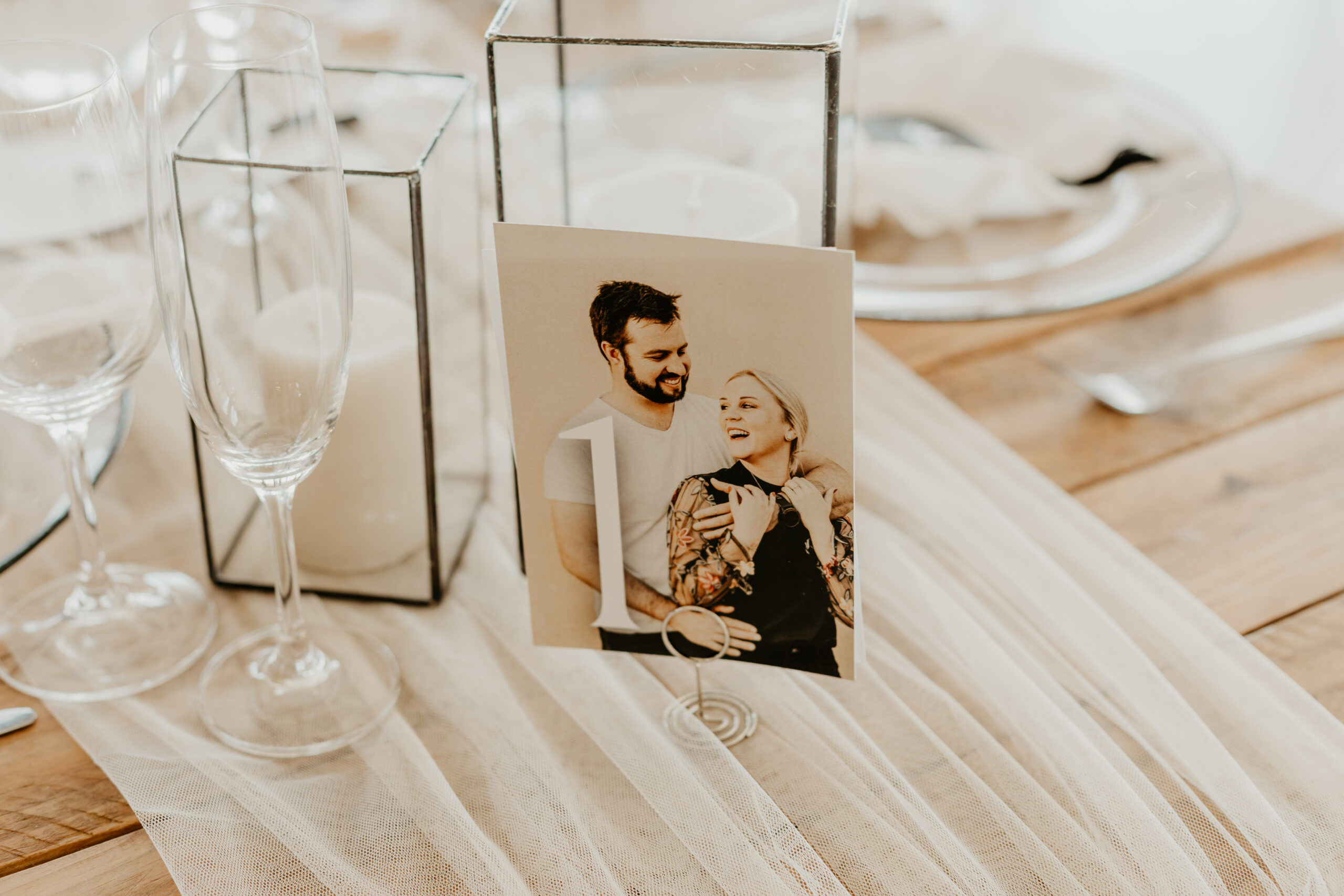 Photo table number
