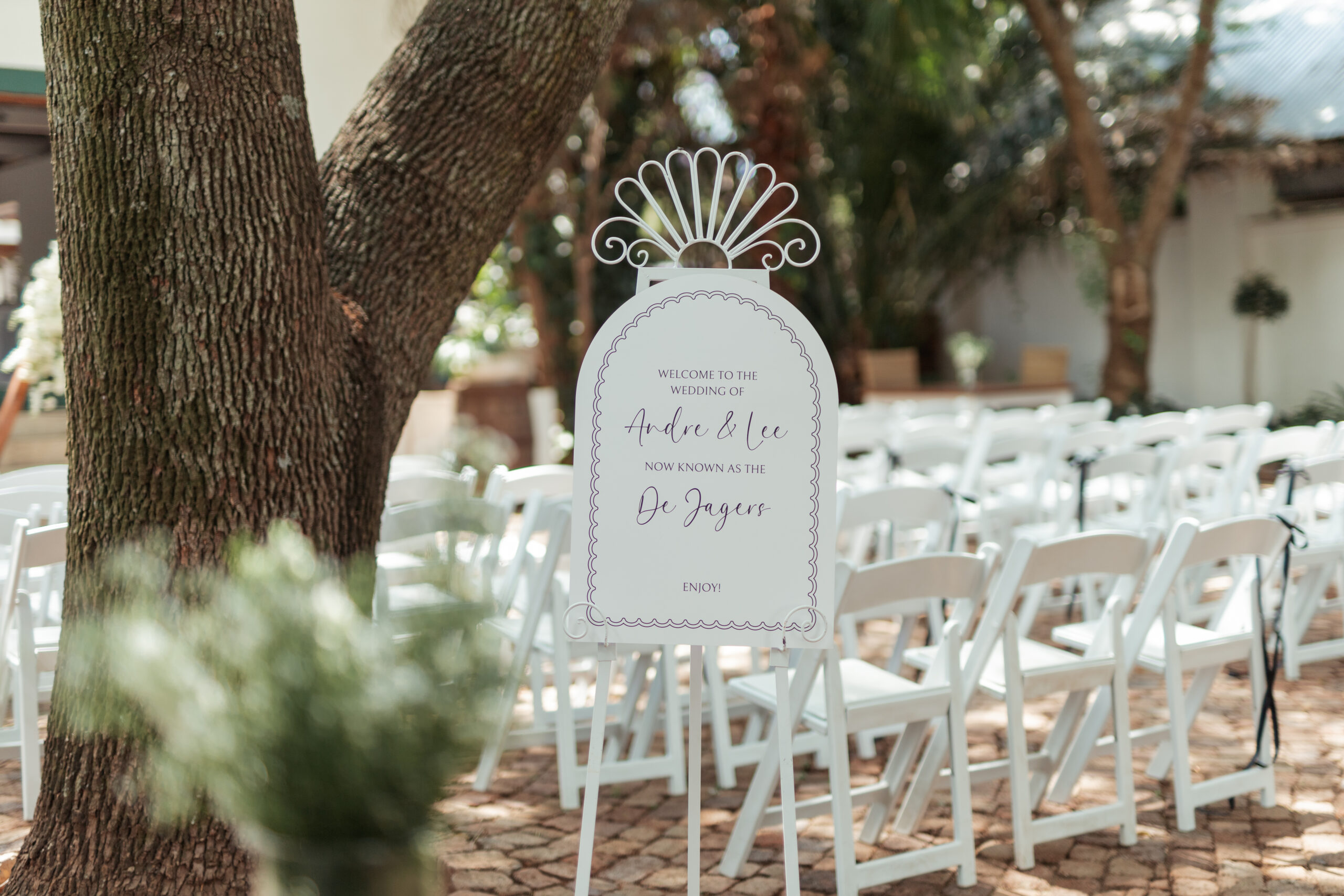 Arch Wedding welcome sign