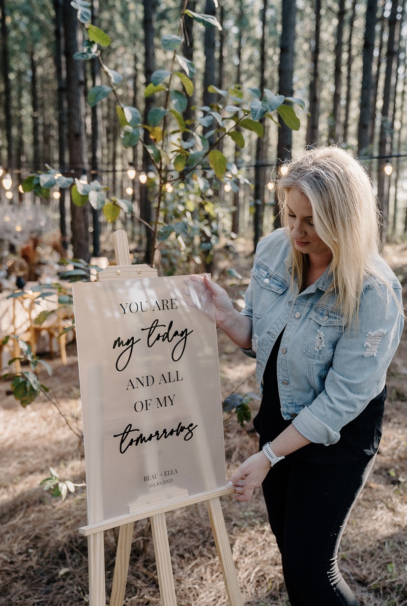 Acrylic wedding welcome sign