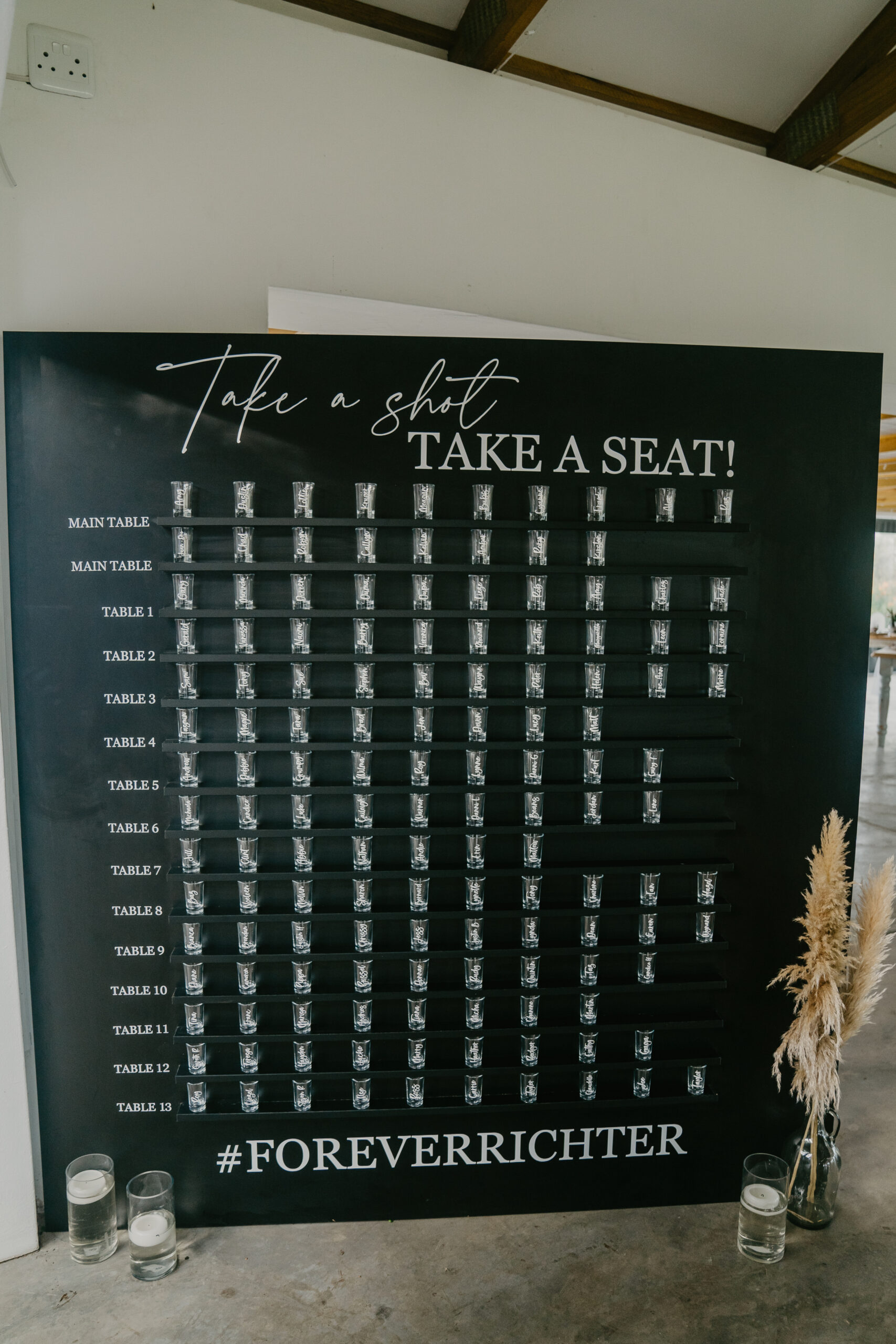 Take a shot, Take a seat wall