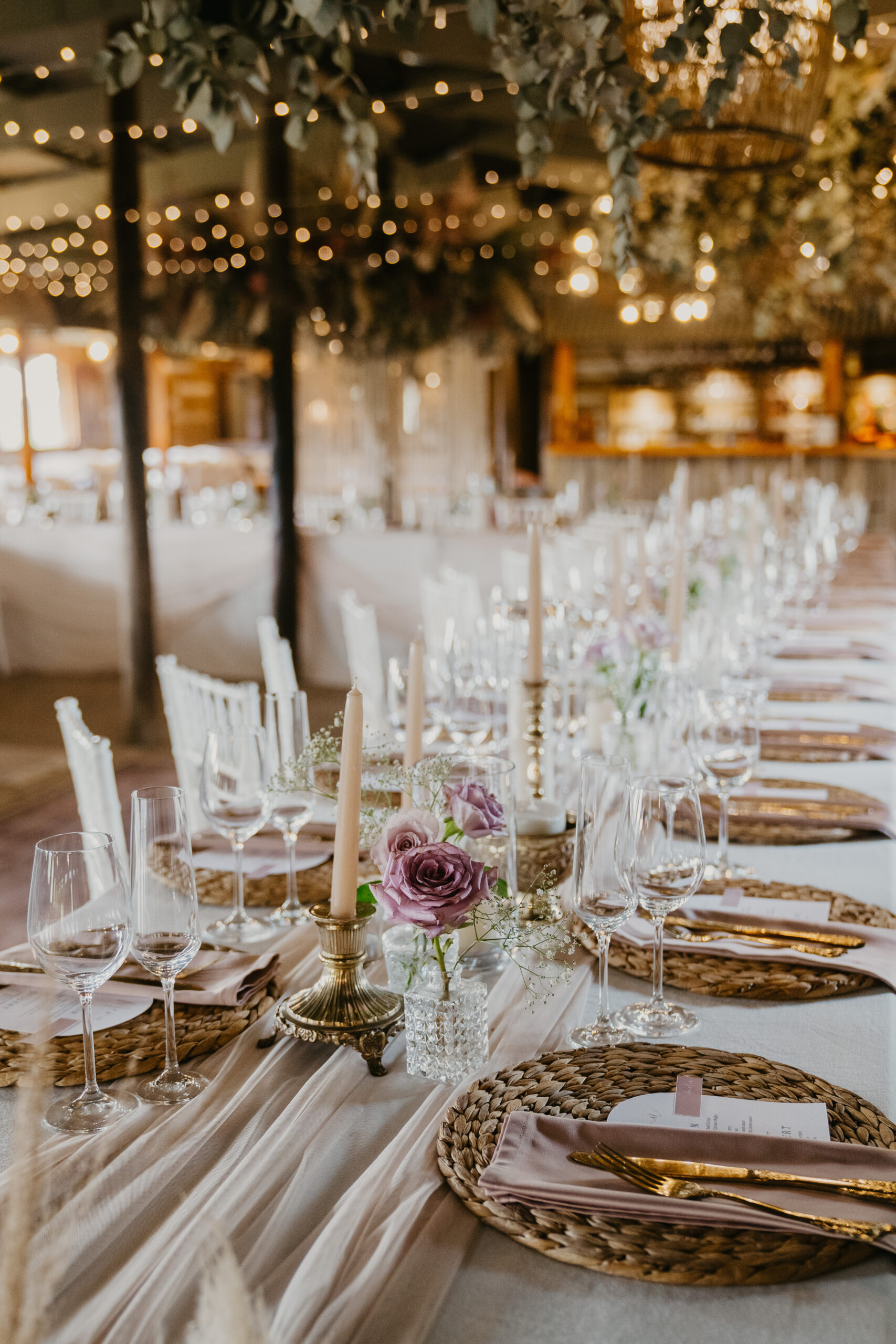 Arch Wedding menu with name tag